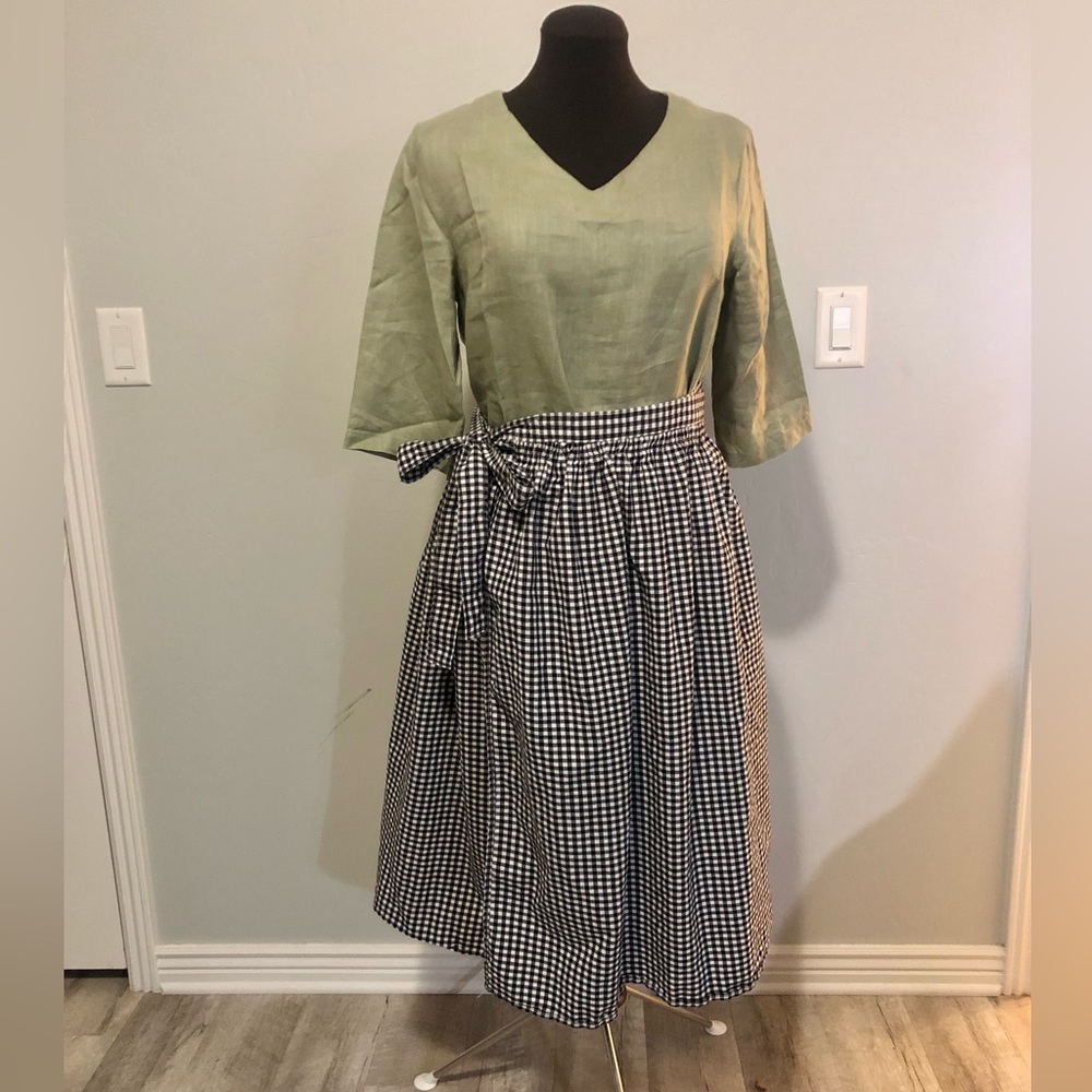 Gingham wrap skirt